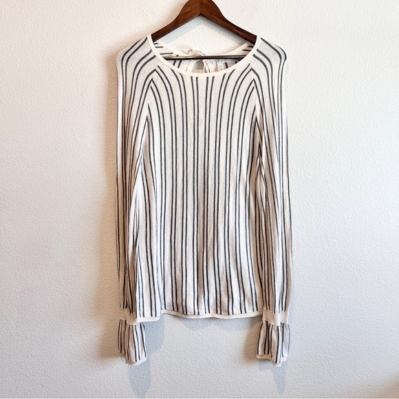 hinge Sweaters - Hinge Striped Sweater Small Long Sleeve Tie Back Cream Gray Knit Preppy Boho